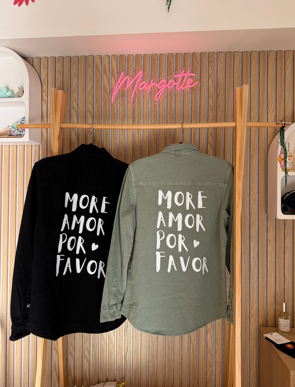 Veste chemise unisexe - More amor por favor