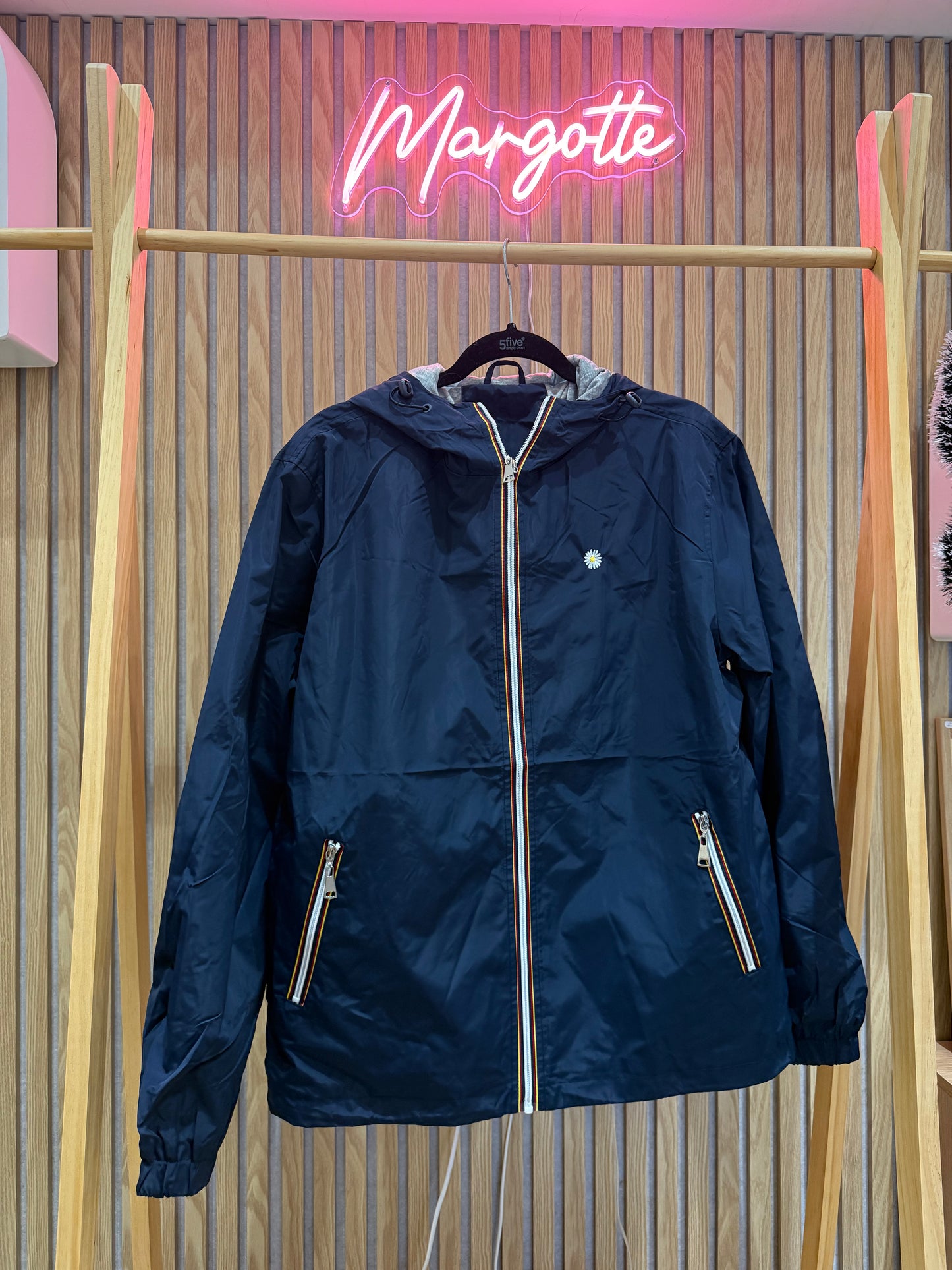 Coupe vent bleu marine - Le raffiné